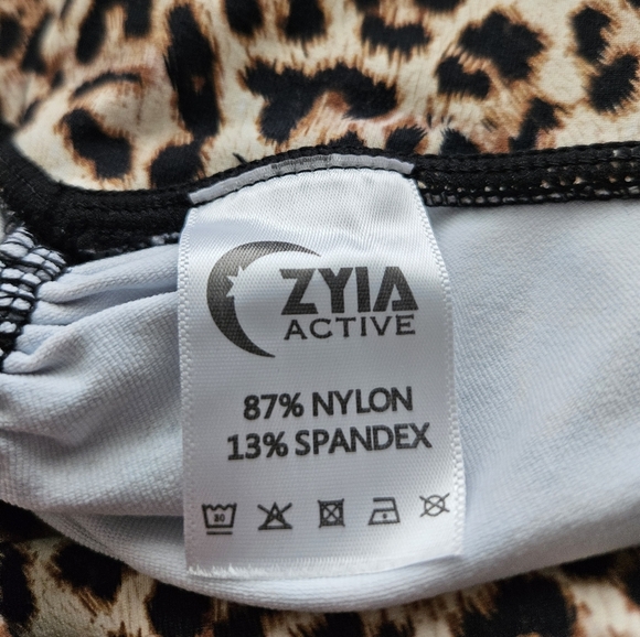Zyia Women's Leopard Brillant Scrunchy What High Rise Leggings Sz 8-10 Active - Picture 12 of 12